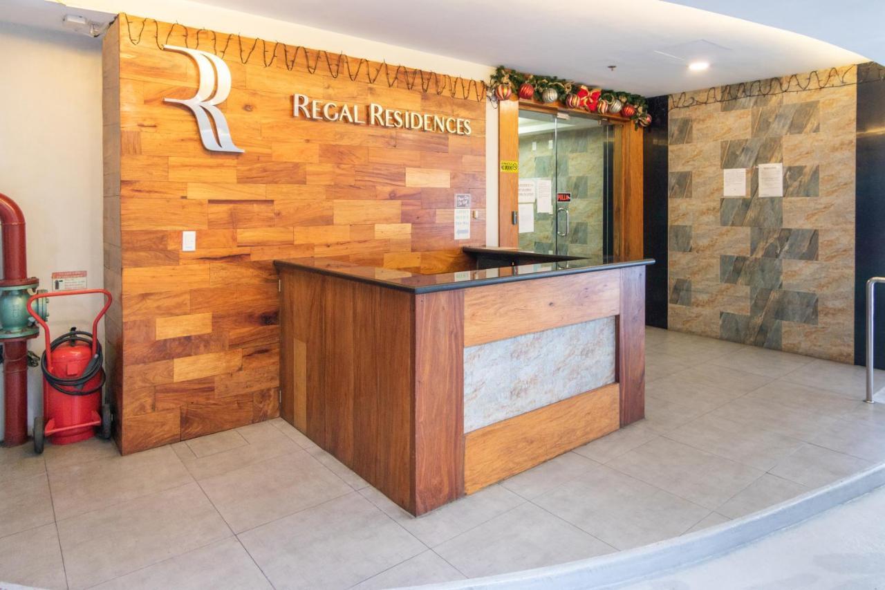 Oyo 136 Regal Residences Quezon City Exteriör bild